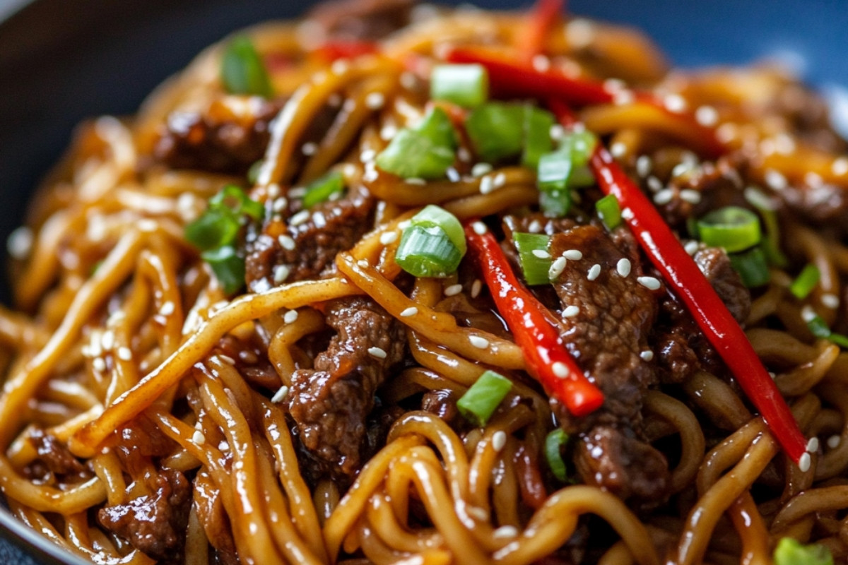 Deliciously Satisfying Hoisin Beef Noodles Recipe