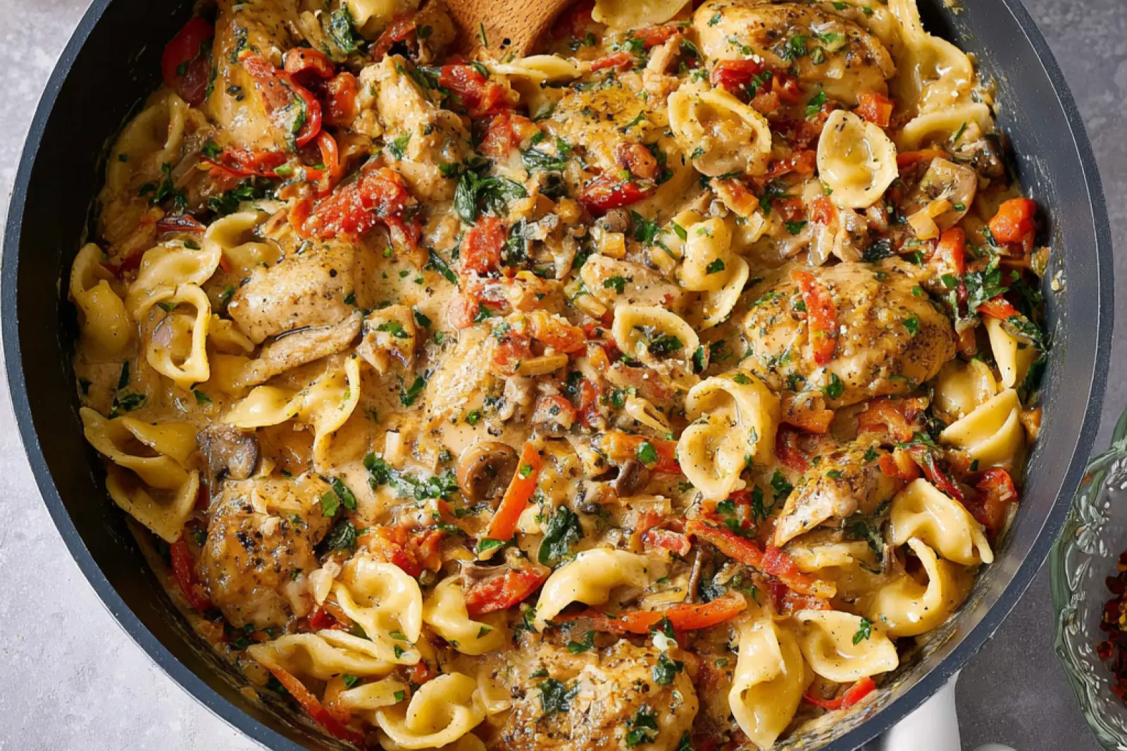 One Pan Marry Me Chicken Pasta Makes the Most Irresistible Creamy Dinner You Need